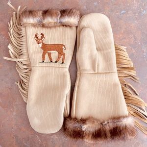 Hand made leather mittens